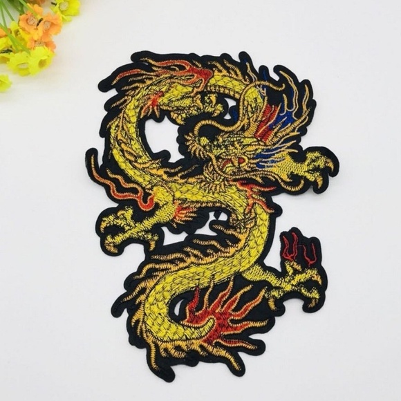 Large Dragon Iron on Patch - Picture 4 of 7